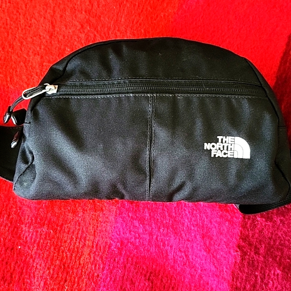 The North Face Belt Bag